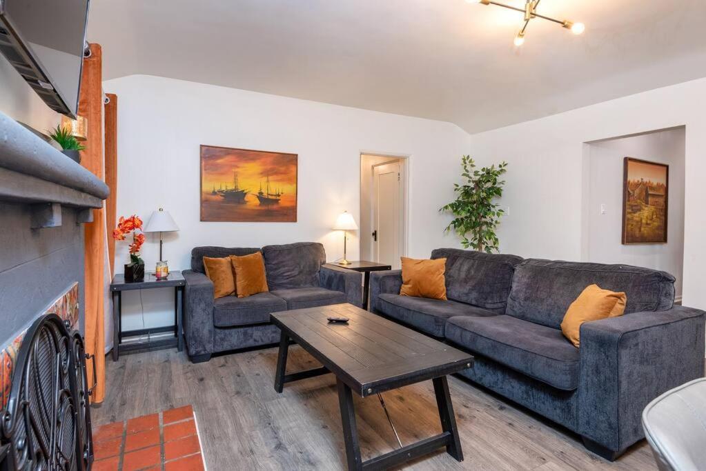 Chic And Spacious 3Br Gem In Central La Λος Άντζελες Εξωτερικό φωτογραφία